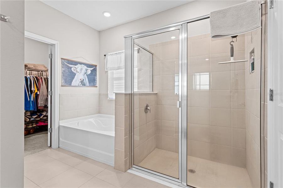 Furnished interior view inside a new home in Briarwood, Alachua (Image 26). Furnished interior view inside a new home in Briarwood, Alachua (Image 26).