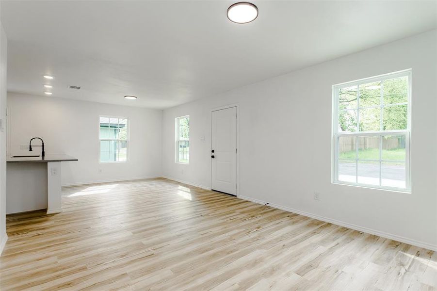 Spacious, unfurnished interior of a new home in , Bonham (Image 10). Spacious, unfurnished interior of a new home in , Bonham (Image 10).
