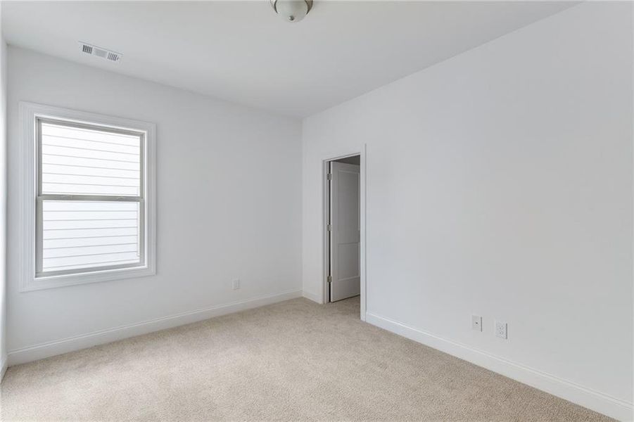 Spacious, unfurnished interior of a new home in , Buford (Image 24).