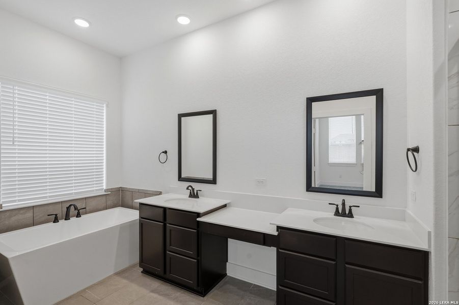 Furnished interior view inside a new home in Alsatian Oaks, Castroville (Image 19).