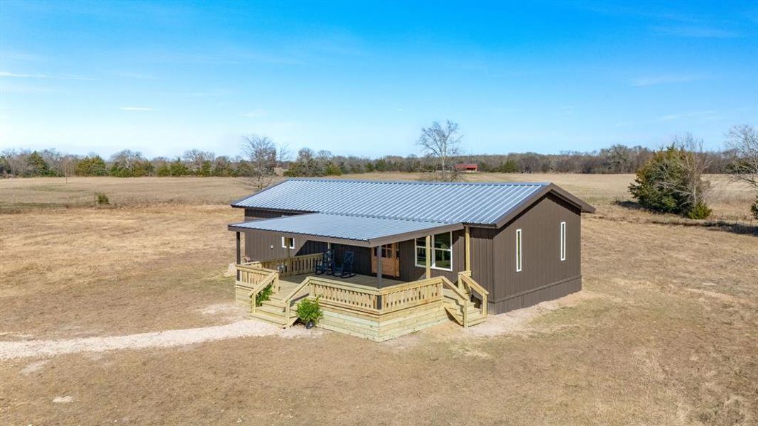 Exterior details and patio area of a home in , Point (Image 7).