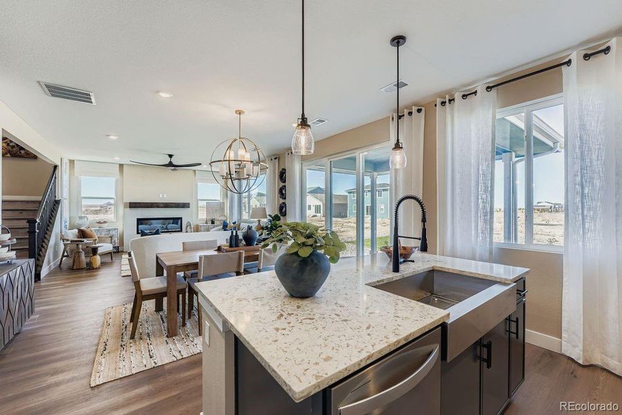 ALL PHOTOS FROM MODEL HOME