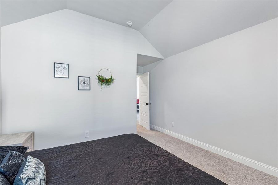 Spacious, unfurnished interior of a new home in , Anna (Image 20).