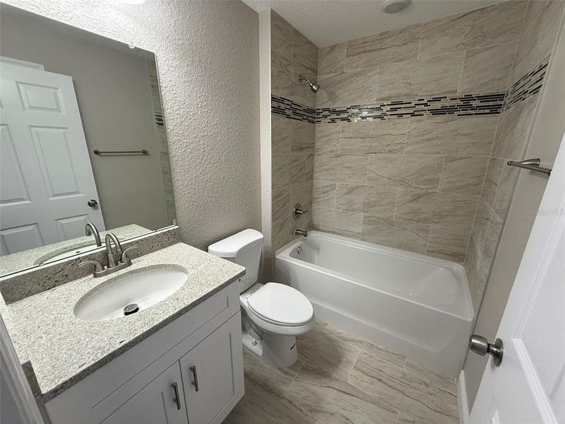 Furnished interior view inside a new home in , Bartow (Image 2).