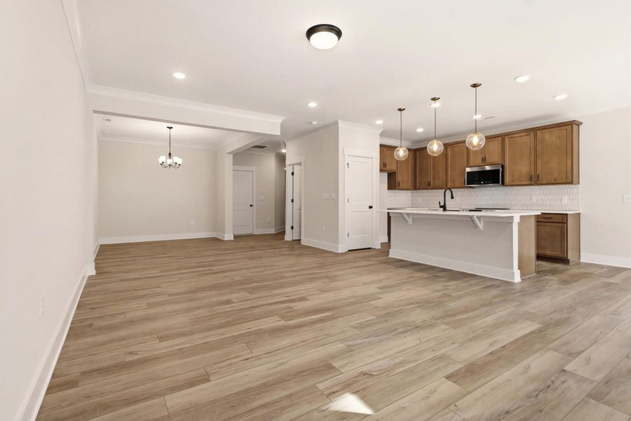 Spacious, unfurnished interior of a new home in Harbor Crossing, Greensboro (Image 15).