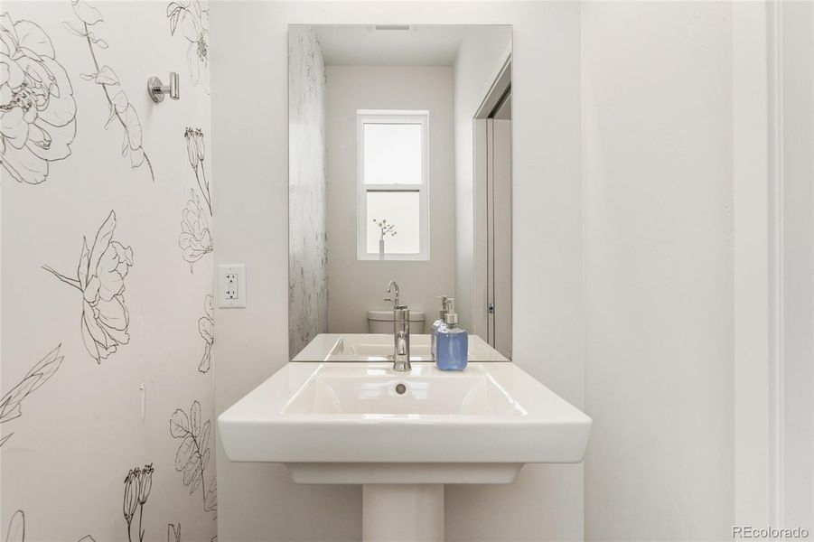 Close-up of interior finishes inside a home in , Lakewood (Image 20). Close-up of interior finishes inside a home in , Lakewood (Image 20).