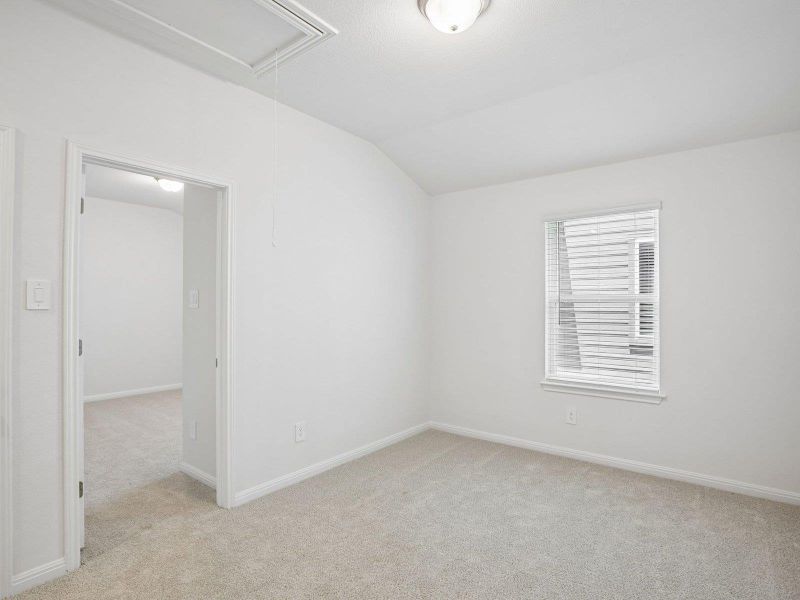 Spacious, unfurnished interior of a new home in , Georgetown (Image 20).