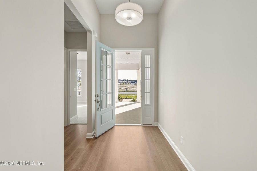Spacious, unfurnished interior of a new home in Silver Landing at SilverLeaf, St. Augustine (Image 37).