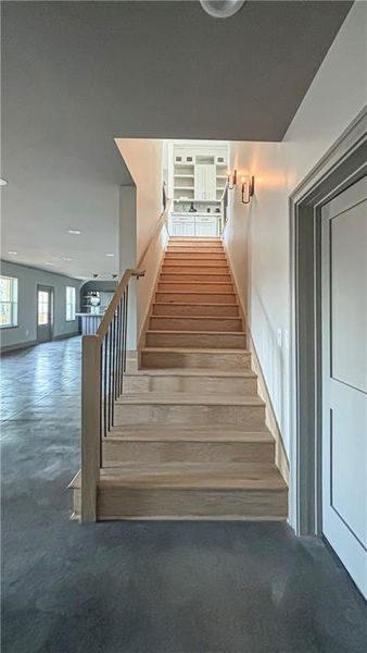 Spacious, unfurnished interior of a new home in , Atlanta (Image 27). Spacious, unfurnished interior of a new home in , Atlanta (Image 27).