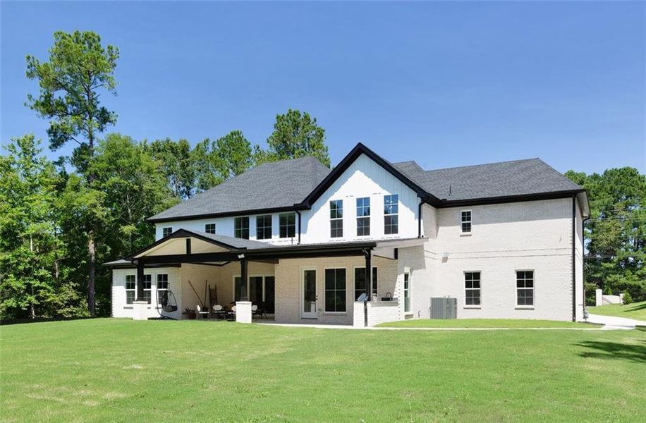 Exterior details and patio area of a home in , Suwanee (Image 22).
