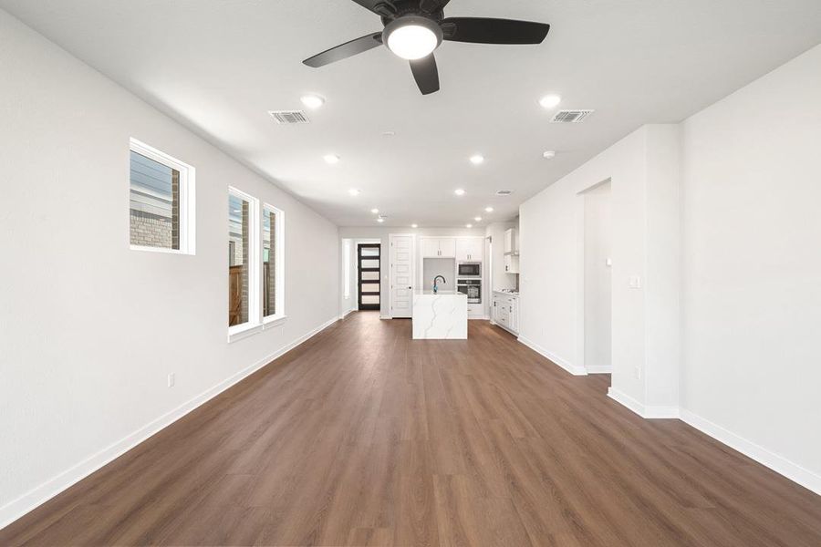 Spacious, unfurnished interior of a new home in Terrace Collection at Heritage, Dripping Springs (Image 13). Spacious, unfurnished interior of a new home in Terrace Collection at Heritage, Dripping Springs (Image 13).