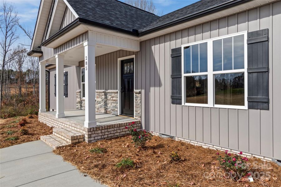 Exterior details and patio area of a home in , Lexington (Image 18).