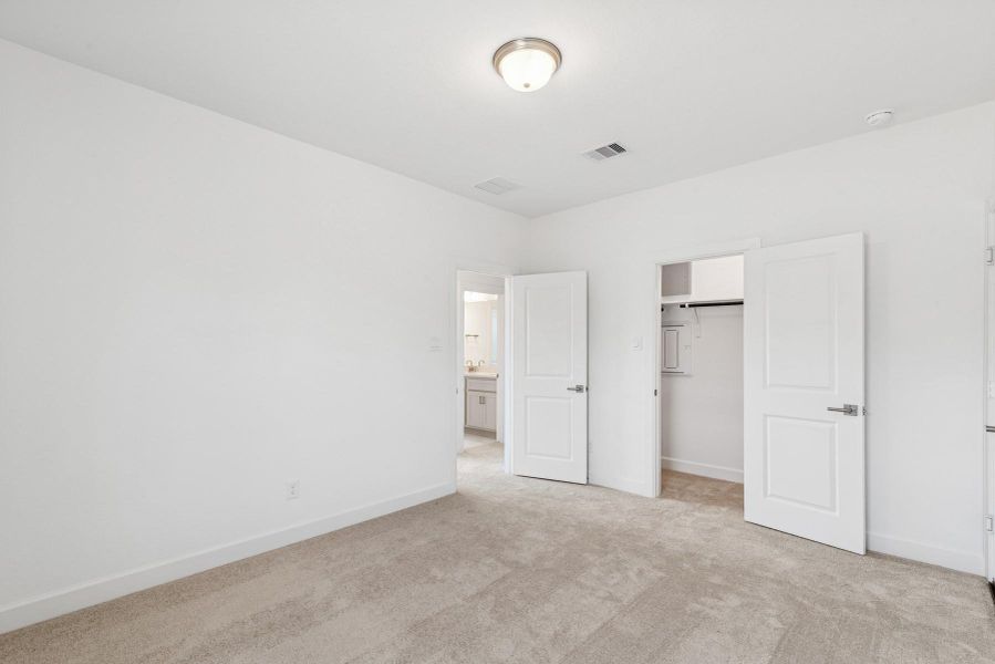 Spacious, unfurnished interior of a new home in Kresston, Magnolia (Image 24). Spacious, unfurnished interior of a new home in Kresston, Magnolia (Image 24).