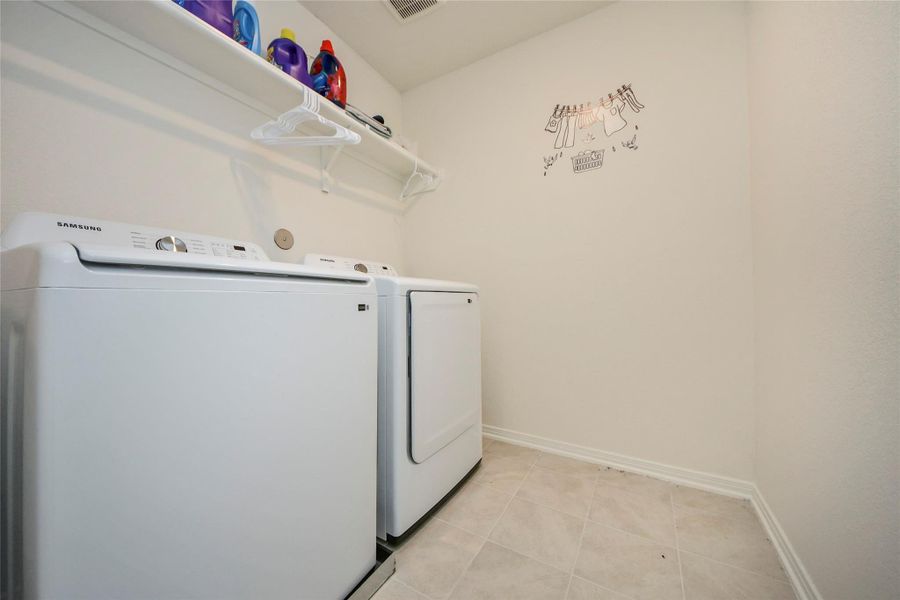 Image 36 of a home in Sunterra North.