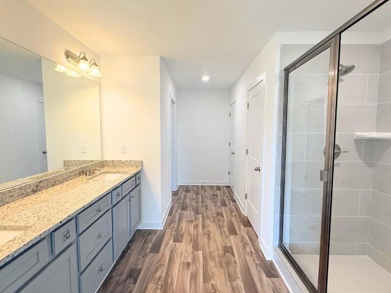 Furnished interior view inside a new home in Westlyn, Winder (Image 10).
