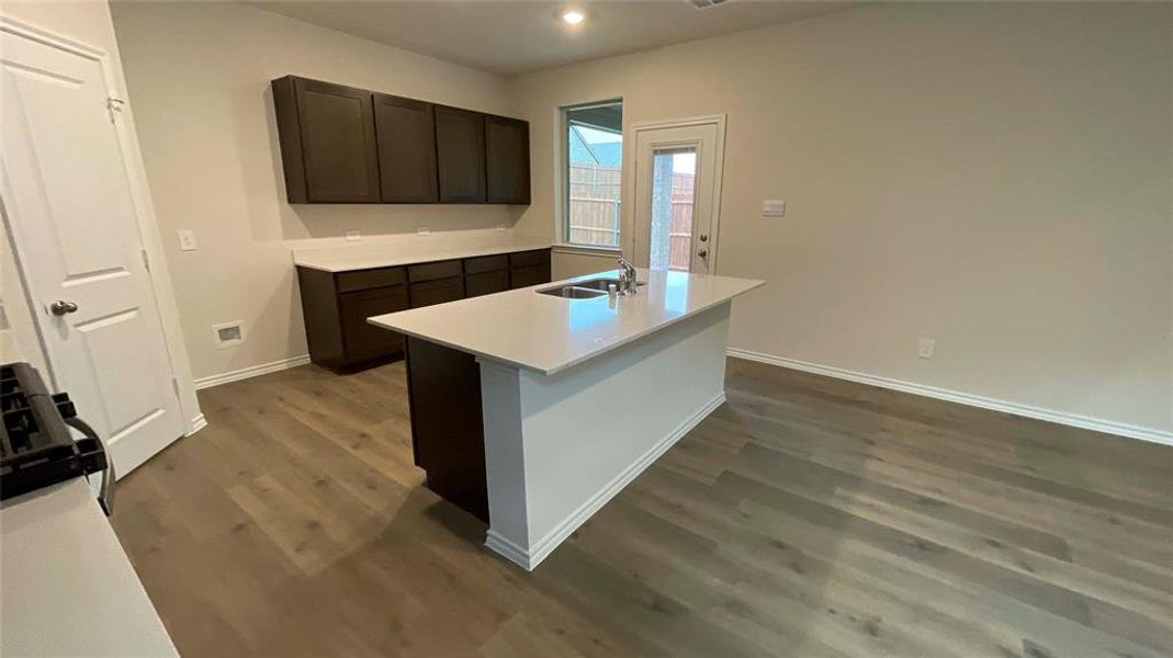 Furnished interior view inside a new home in Elevon, Lavon (Image 9).
