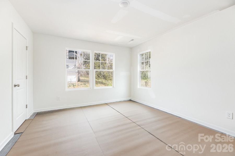 Spacious, unfurnished interior of a new home in , Statesville (Image 13).