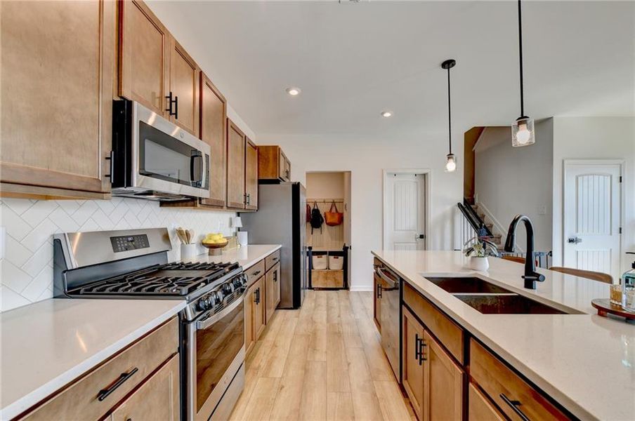 Furnished interior view inside a new home in Sweetbay Farm, Lawrenceville (Image 41).