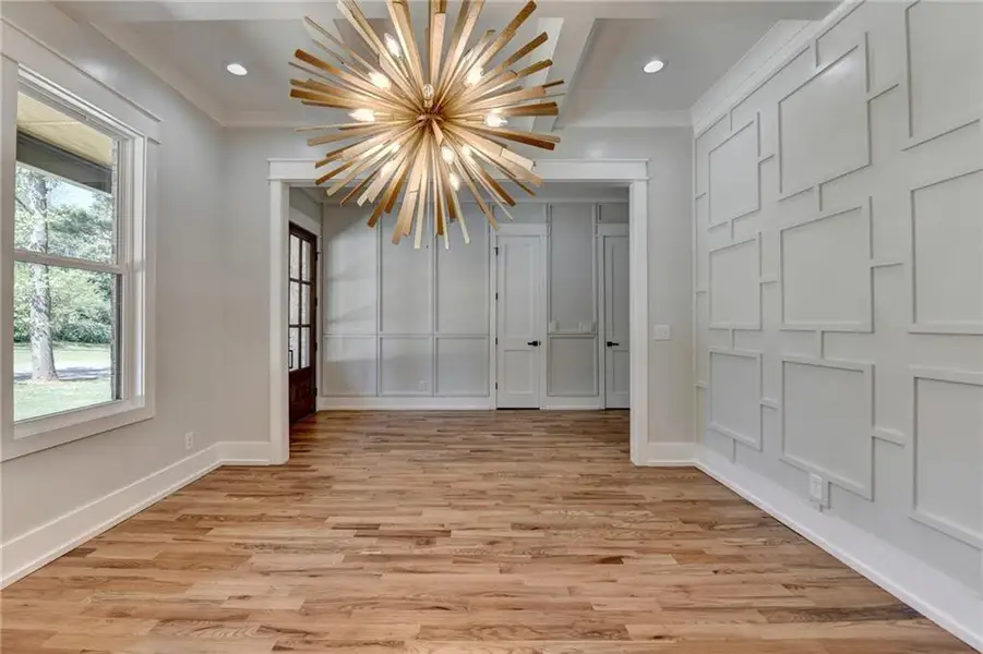Spacious, unfurnished interior of a new home in , Atlanta (Image 2).