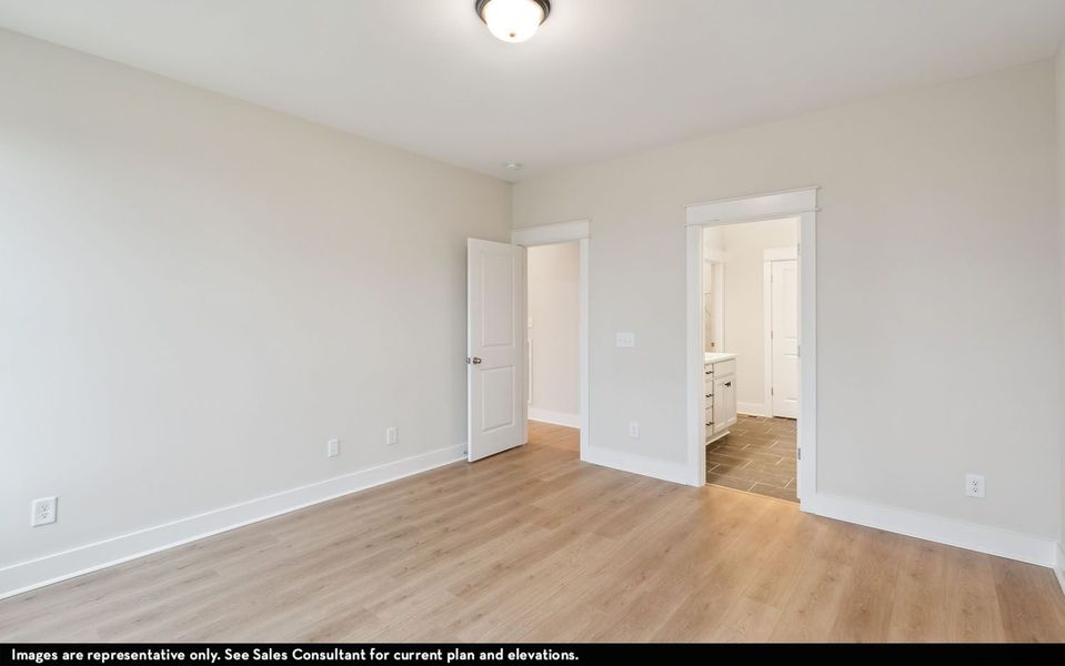 Spacious, unfurnished interior of a new home in McCain's Station, Gallatin (Image 22).