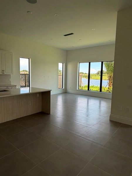 Image 17 of a home in .