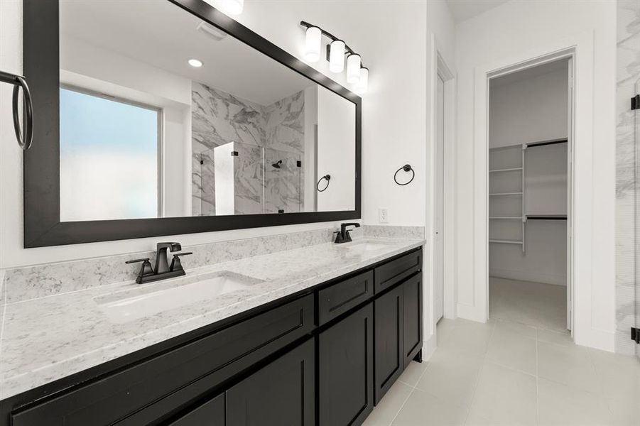 20. 3105 Summer - Bath (3)