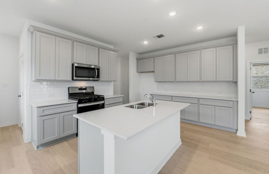 Furnished interior view inside a new home in La Cima, San Marcos (Image 10).