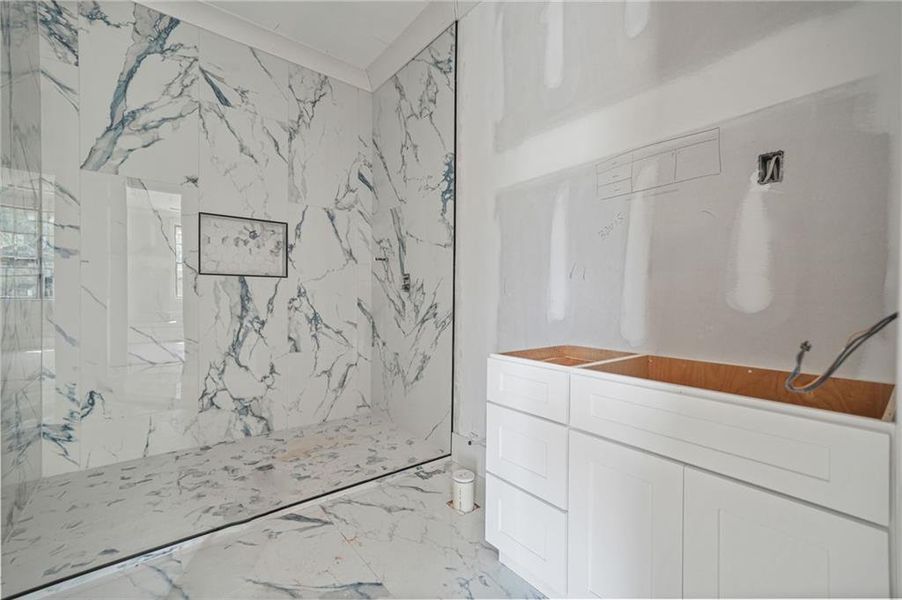 Image 56 of a home in .