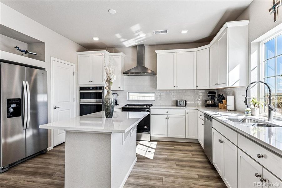 Furnished interior view inside a new home in The Reserve, Aurora (Image 12). Furnished interior view inside a new home in The Reserve, Aurora (Image 12).