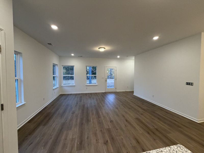 Spacious, unfurnished interior of a new home in Marlin Pointe, White House (Image 13). Spacious, unfurnished interior of a new home in Marlin Pointe, White House (Image 13).
