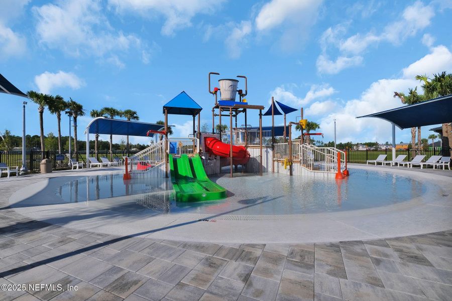 Community amenities in Courtney Chase, St. Augustine (Image 34).