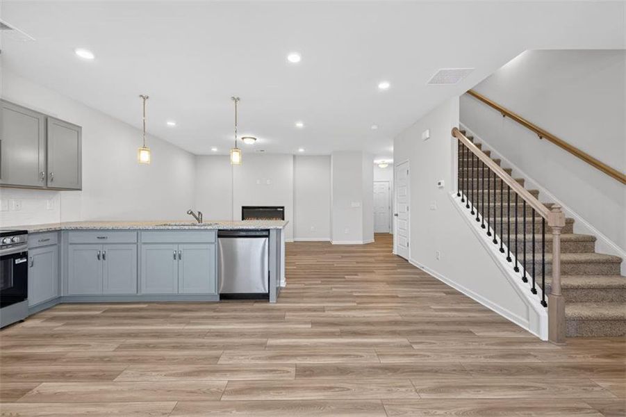 Image 37 of a home in Franklin Manor.