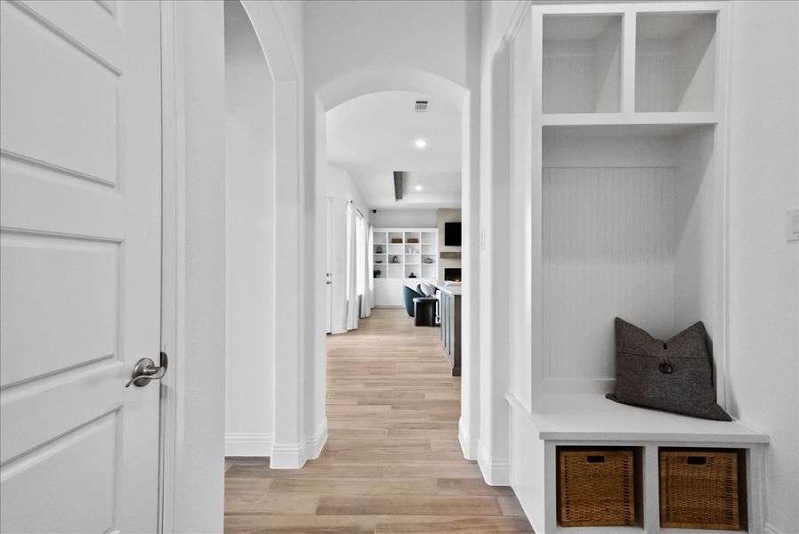 Representative furnished interior of a home built from the The Wellington II by Doug Parr Custom Homes in Monarch Manor, Poolville (Image 31).
