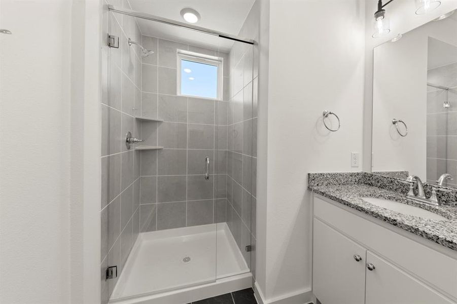 1831 Azalea_2284_Magnolia II_Bath (2)