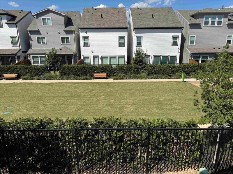 Image 29 of a home in Retreat at Oak Park. Image 29 of a home in Retreat at Oak Park.