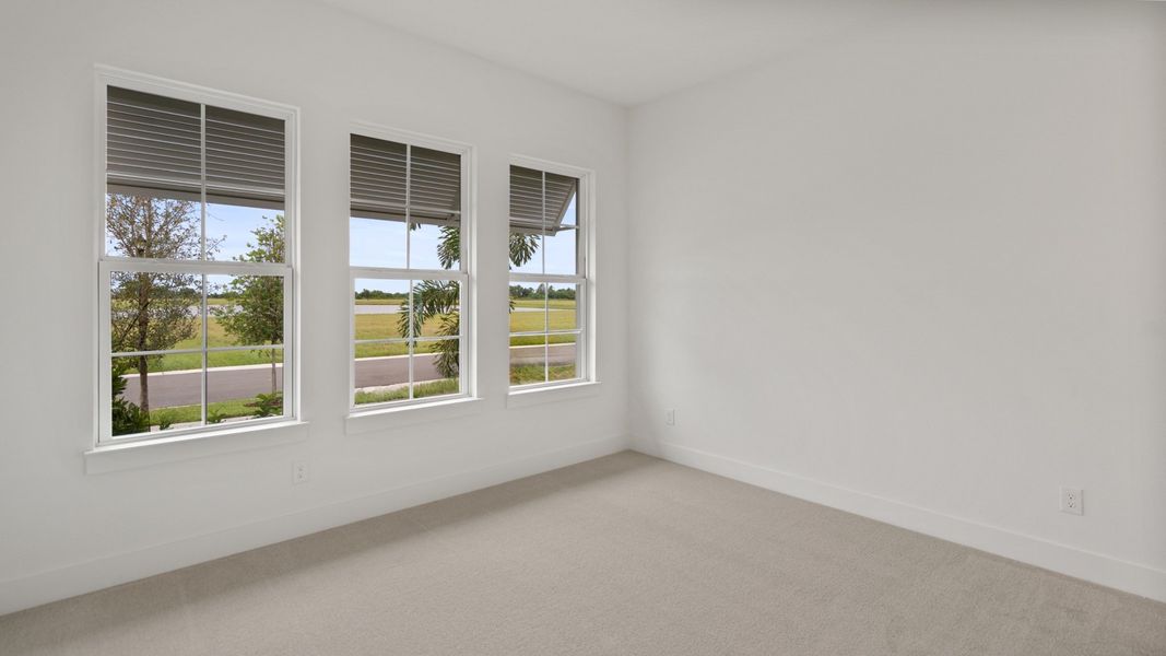 Spacious, unfurnished interior of a new home in Reserve at Berry Bay, Wimauma (Image 14).