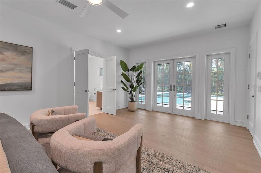 Furnished interior view inside a new home in , Sarasota (Image 19).