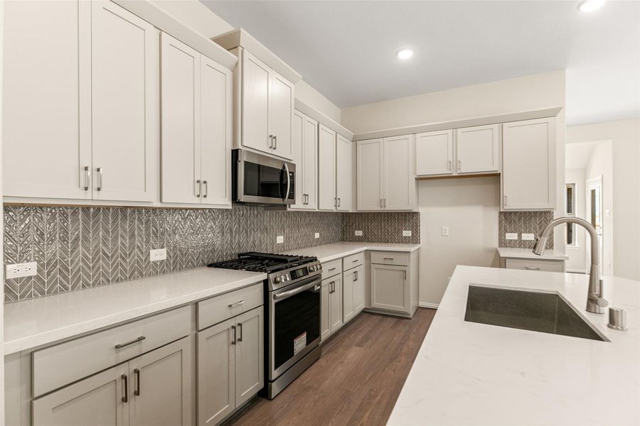 Furnished interior view inside a new home in Westland Ranch, League City (Image 10).