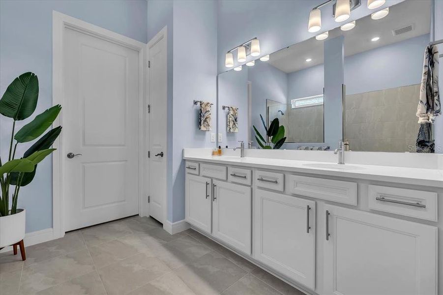 Furnished interior view inside a new home in , Parrish (Image 11).