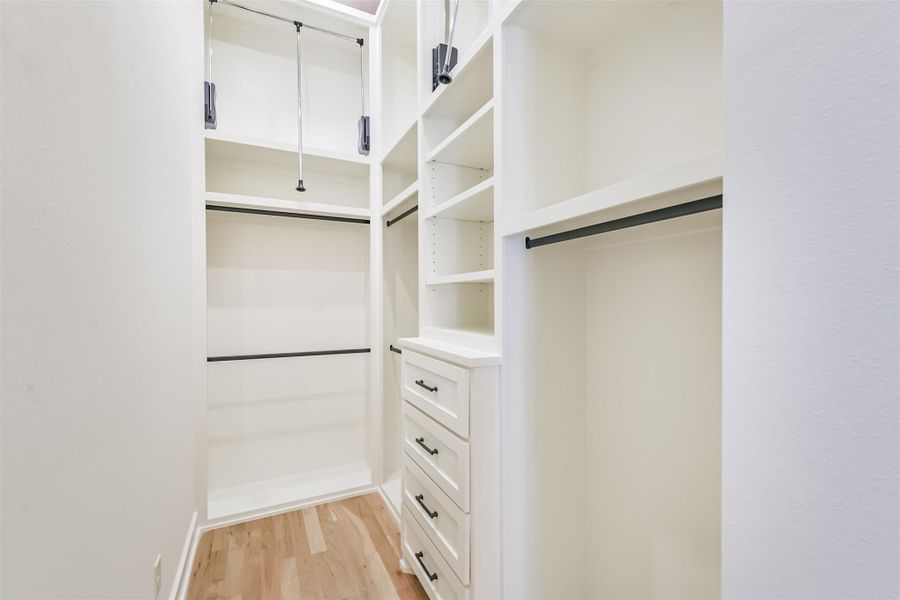 Image 30 of a home in .