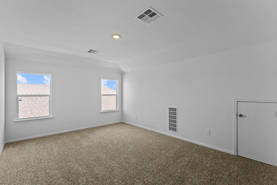 Spacious, unfurnished interior of a new home in Bar W Ranch, Georgetown (Image 23). Spacious, unfurnished interior of a new home in Bar W Ranch, Georgetown (Image 23).