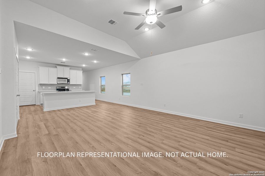 Spacious, unfurnished interior of a new home in Paloma Park, Converse (Image 21). Spacious, unfurnished interior of a new home in Paloma Park, Converse (Image 21).