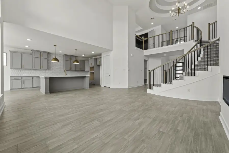 Representative image. Features, specifications, selections and colors may vary.