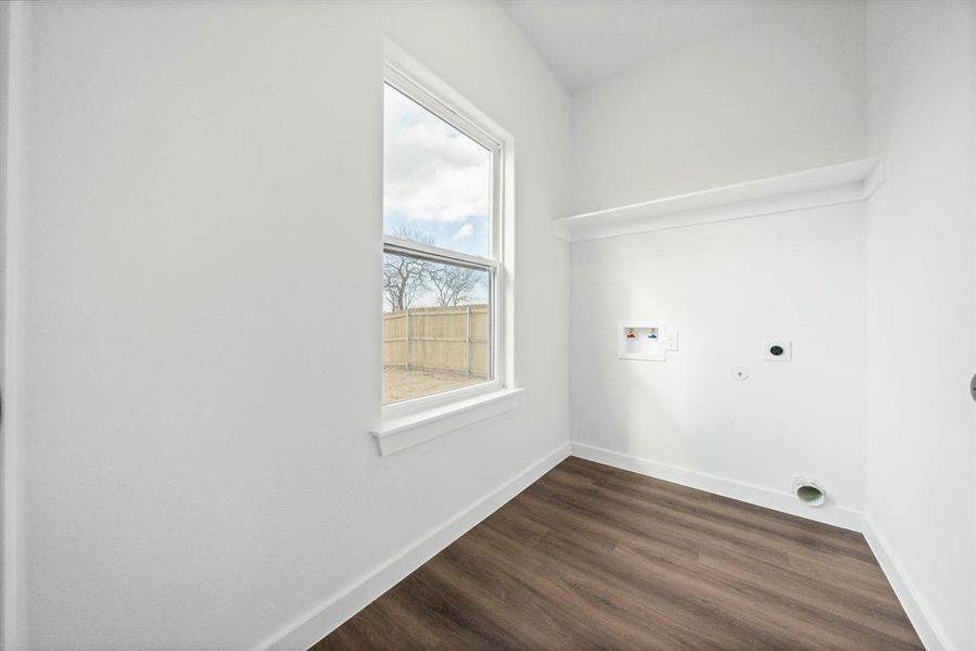 Spacious, unfurnished interior of a new home in , Hillsboro (Image 22). Spacious, unfurnished interior of a new home in , Hillsboro (Image 22).