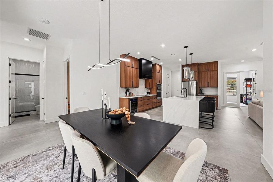 Furnished interior view inside a new home in , Lutz (Image 42).