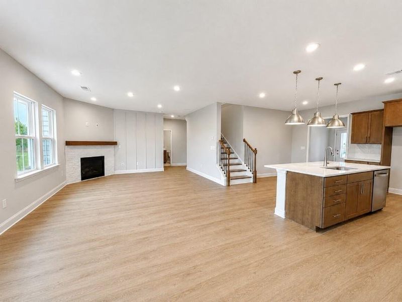 Spacious, unfurnished interior of a new home in Berkeley Mill, Cumming (Image 13).