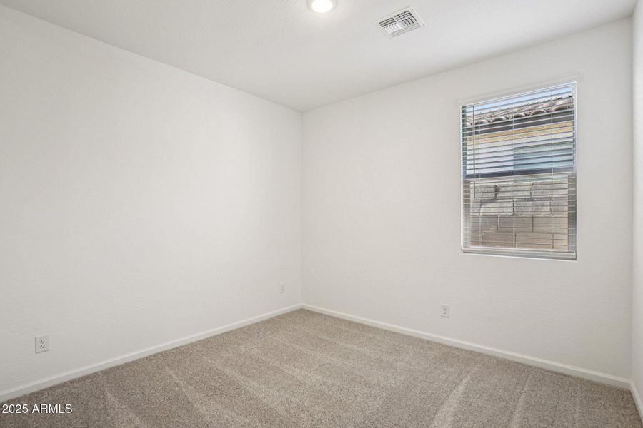20-web-or-mls-W Brown St-S2910-020