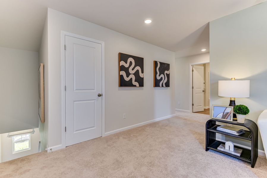 Furnished interior view inside a new home in Essence at Whiskey Run, New Ellenton (Image 28). Furnished interior view inside a new home in Essence at Whiskey Run, New Ellenton (Image 28).
