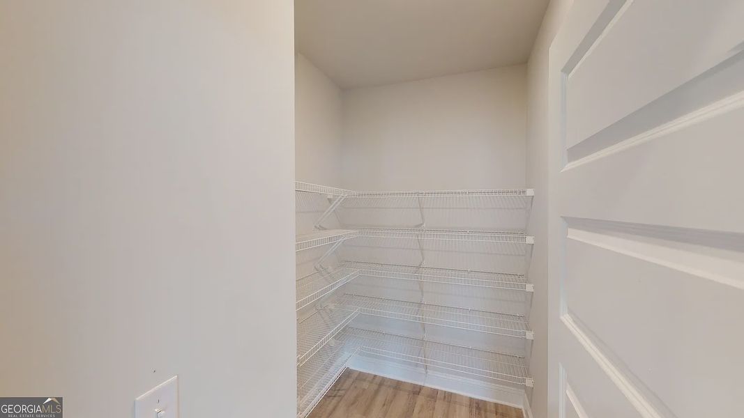 Spacious, unfurnished interior of a new home in Holliday Pass, Griffin (Image 32).