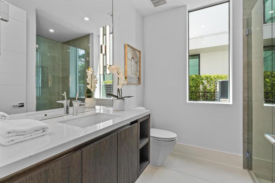 First Floor Guest Bath #3